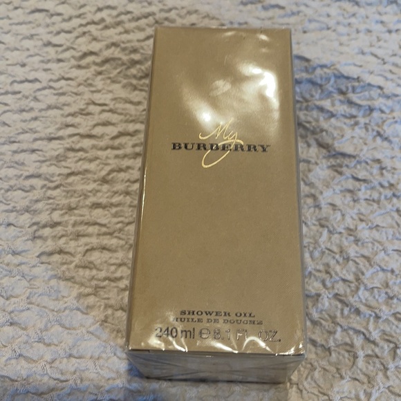 MY BURBERRY SHOWER OIL - Picture 3 of 3
